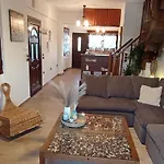 κτήμα νοστοσ * Aigio