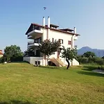 Casa vacanze κτήμα νοστοσ Aigio