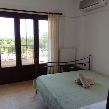 度假居 κτήμα νοστοσ 艾伊翁