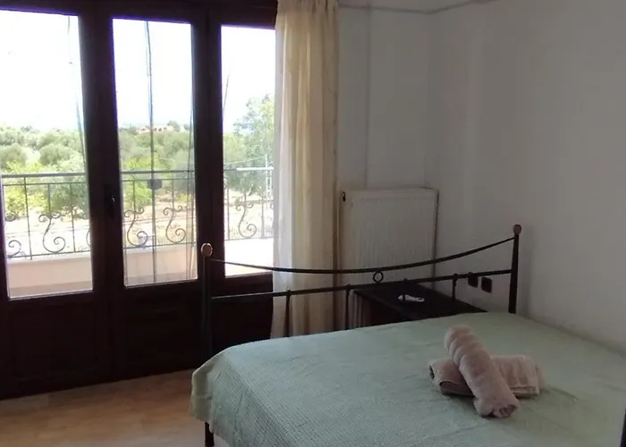 度假居 κτήμα νοστοσ 艾伊翁